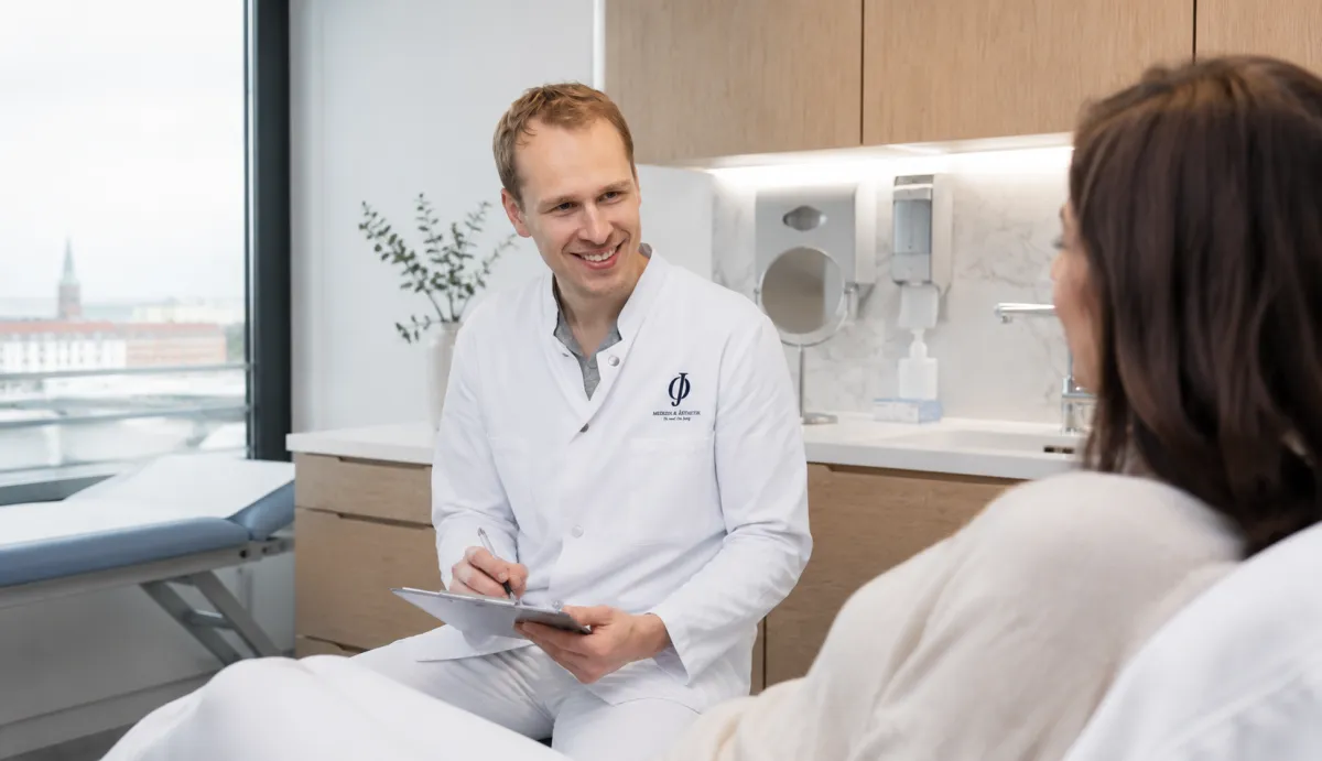 Symbolbild: Fadenlifting beim Facharzt für Dermatologie in Rostock, Dr. Dr. Ole Jung